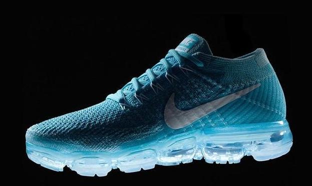 中欧体育气垫跑鞋测评！Nike vapormax大气垫跑鞋带你步入云端！(图4)